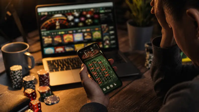 Bank Diwajibkan Tingkatkan Pemeriksaan Akun Terkait Judi Online